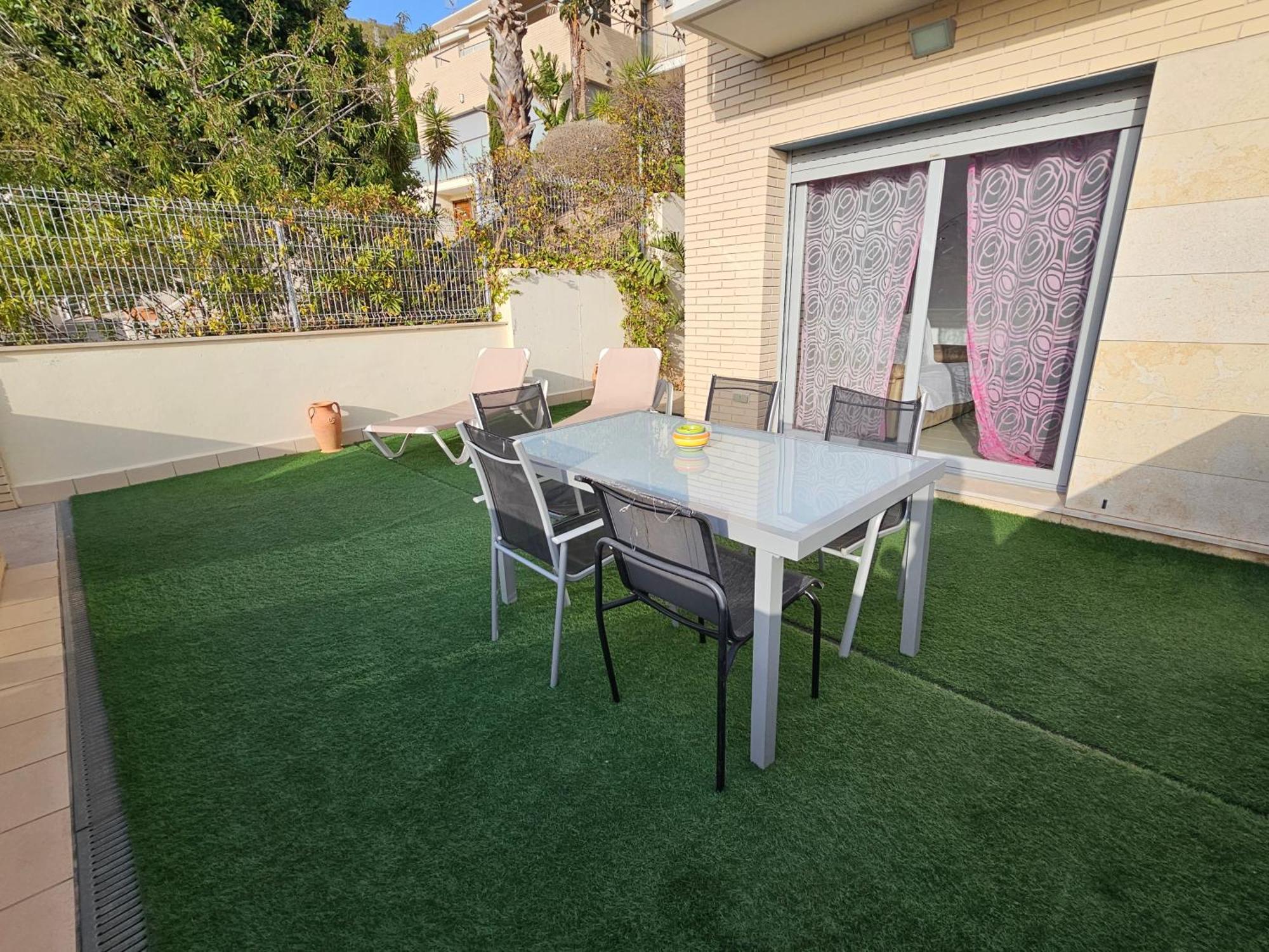 Duplex Moderno 3 Hab Parking, Vistas Al Mar Y Terraza Apartment Sitges Bagian luar foto